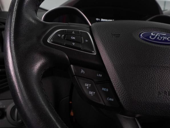 Ford Kuga II Рестайлинг с пробегом 2018 года, цена 1 629 000 рублей, 146423 км, внедорожник, Автокод Объявления