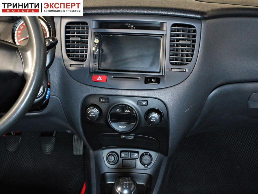 Kia Rio II Рестайлинг Белгород  - изображение 14