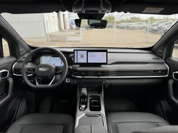 Geely Okavango I Рестайлинг с пробегом 2024 года, цена 2 865 000 рублей, 645 км, внедорожник, Автокод Объявления