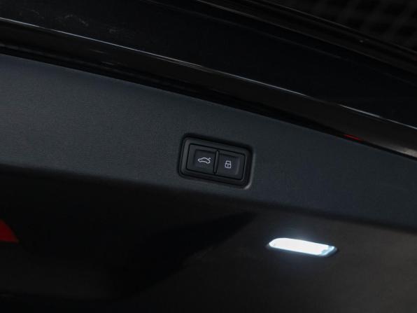Audi Q5 III (GU) с пробегом 2025 года, цена 5 980 000 рублей, 11054 км, внедорожник, Автокод Объявления