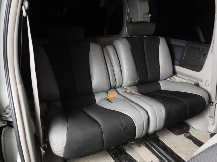 Nissan Elgrand II (E51) Минеральные Воды  - изображение 9
