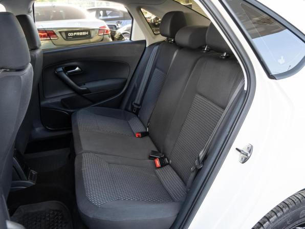 Volkswagen Polo V с пробегом 2012 года, цена 680 000 рублей, 180338 км, седан, Автокод Объявления