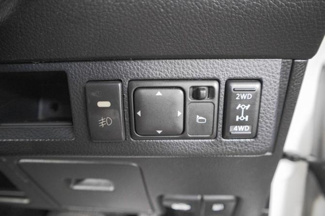 Nissan Tiida I с пробегом 2004 года, цена 449 000 рублей, 124409 км, седан, Автокод Объявления