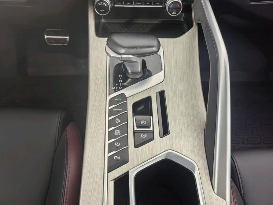 Geely Coolray I Санкт-Петербург  - изображение 17