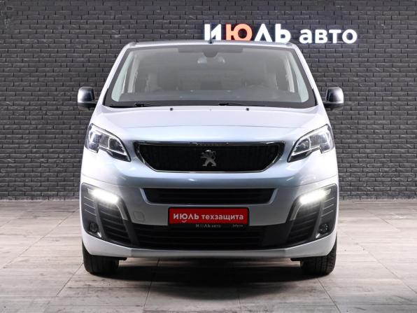 Peugeot Traveller I с пробегом 2022 года, цена 2 475 000 рублей, 107754 км, минивэн, Автокод Объявления