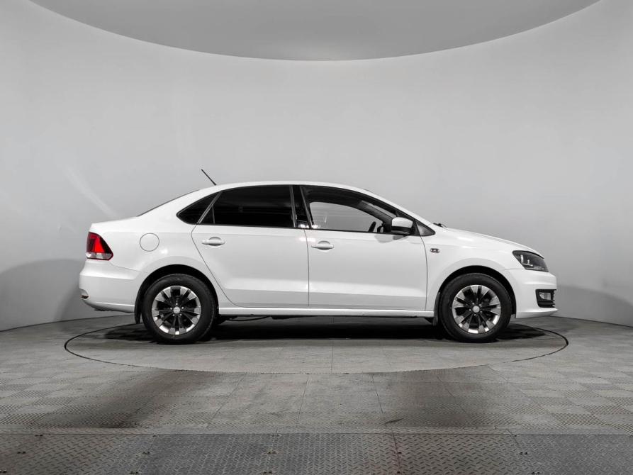 Volkswagen Polo V Рестайлинг Санкт-Петербург  - изображение 4