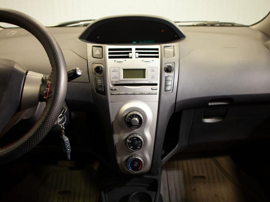 Toyota Yaris II Иваново  - изображение 26