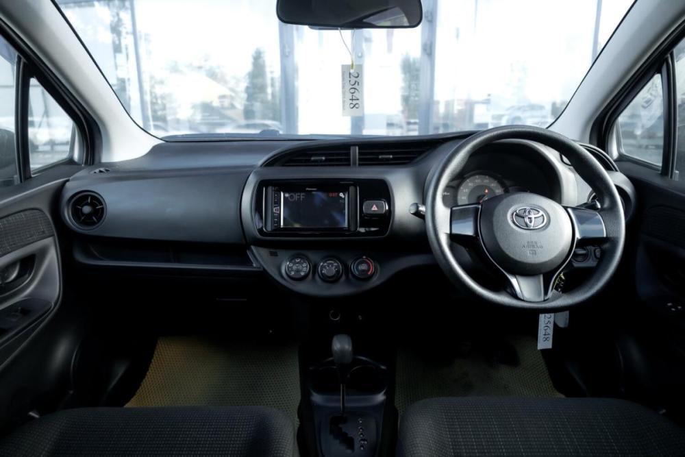 Toyota Vitz III (XP130) Рестайлинг 2 Тюмень  - изображение 14