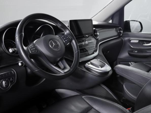 Mercedes-Benz V-Класс III (W447) Рестайлинг с пробегом 2021 года, цена 6 050 000 рублей, 150994 км, минивэн, Автокод Объявления