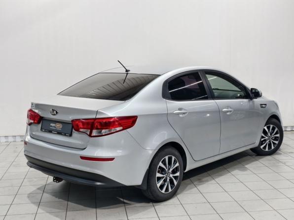 Kia Rio III Рестайлинг с пробегом 2015 года, цена 968 000 рублей, 170392 км, седан, Автокод Объявления