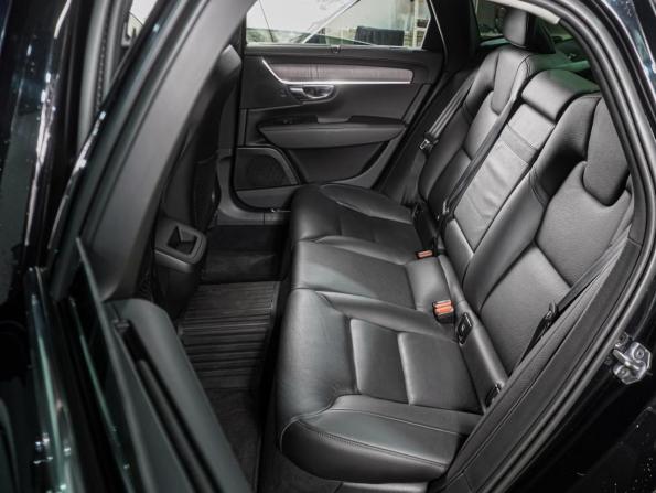 Volvo S90 II Рестайлинг с пробегом 2020 года, цена 3 289 000 рублей, 152613 км, седан, Автокод Объявления