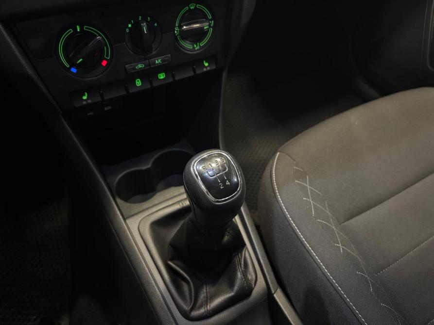 Skoda Rapid I Рестайлинг Санкт-Петербург  - изображение 22