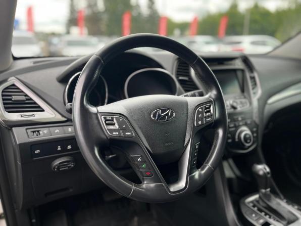 Hyundai Santa Fe III с пробегом 2013 года, цена 1 780 000 рублей, 214973 км, внедорожник, Автокод Объявления