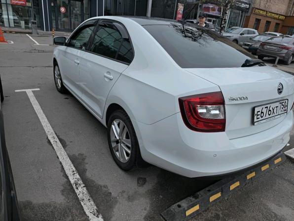 Skoda Rapid I Рестайлинг с пробегом 2019 года, цена 1 205 000 рублей, 239434 км, лифтбек, Автокод Объявления
