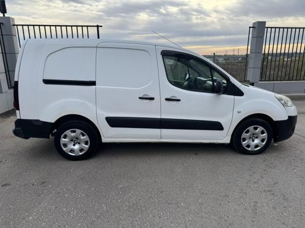 Peugeot Partner II с пробегом 2012 года, цена 455 000 рублей, 243734 км, фургон, Автокод Объявления