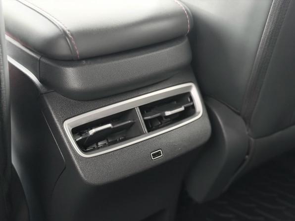 JETOUR DASHING I с пробегом 2024 года, цена 1 850 000 рублей, 38150 км, внедорожник, Автокод Объявления