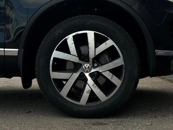 Volkswagen Touareg II Рестайлинг с пробегом 2017 года, цена 2 609 800 рублей, 183531 км, внедорожник, Автокод Объявления