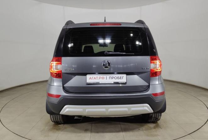 Skoda Yeti I Рестайлинг с пробегом 2017 года, цена 1 223 000 рублей, 75001 км, внедорожник, Автокод Объявления