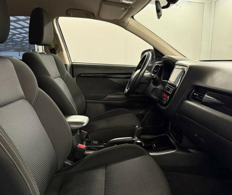 Mitsubishi Outlander III Рестайлинг 3 Москва  - изображение 13
