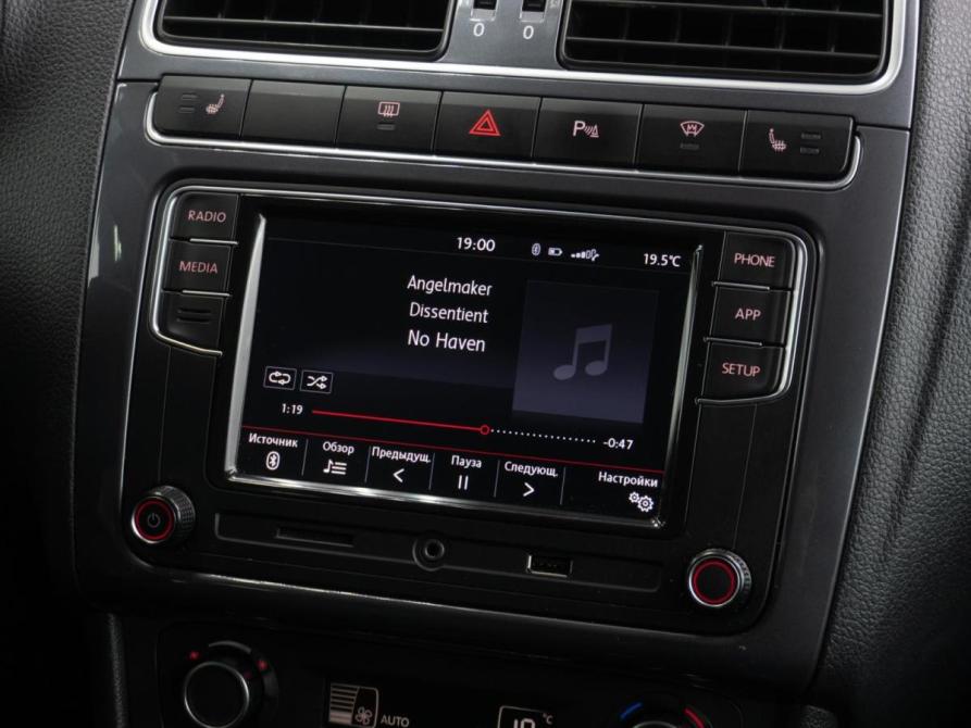 Volkswagen Polo V Рестайлинг Тюмень  - изображение 13
