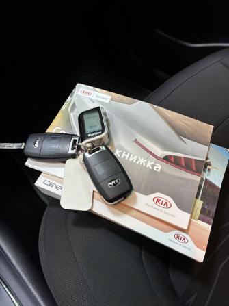 Kia Ceed II Рестайлинг с пробегом 2017 года, цена 1 399 000 рублей, 122000 км, хэтчбек, Автокод Объявления