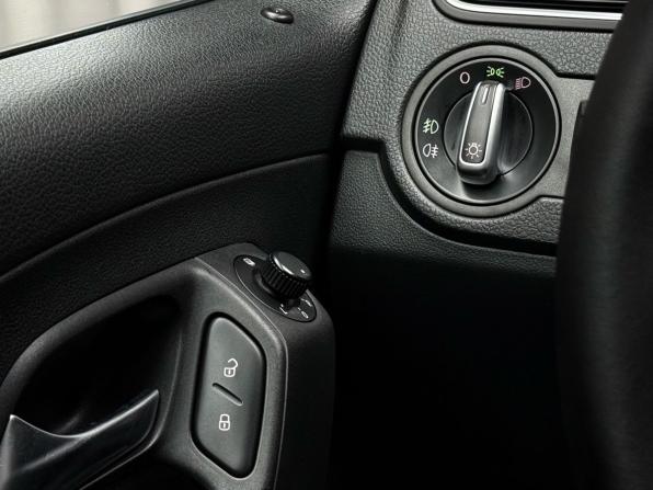 Volkswagen Polo V с пробегом 2010 года, цена 779 000 рублей, 155000 км, седан, Автокод Объявления