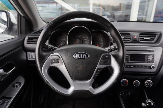 Kia Rio III Рестайлинг с пробегом 2015 года, цена 985 000 рублей, 169133 км, седан, Автокод Объявления