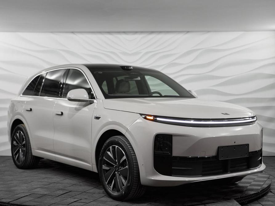 Li Auto (Lixiang) L6 Москва  - изображение 3