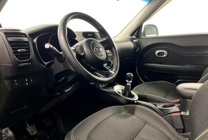 Kia Soul II с пробегом 2015 года, цена 1 270 000 рублей, 79563 км, хэтчбек, Автокод Объявления