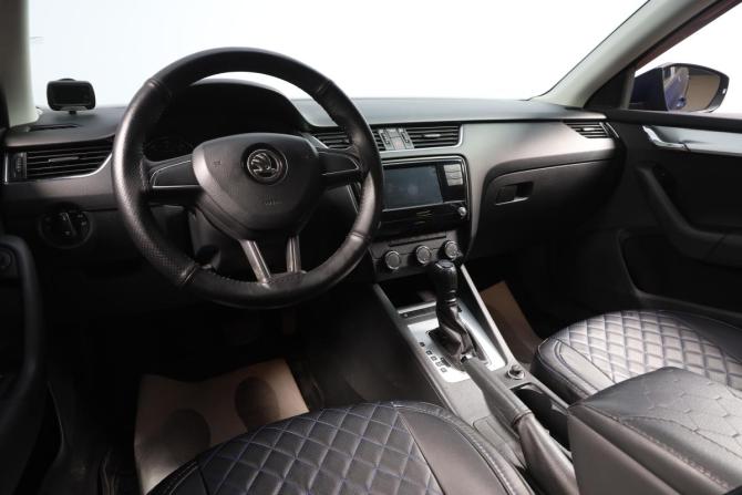 Skoda Octavia III (A7) Рестайлинг с пробегом 2017 года, цена 1 649 000 рублей, 184121 км, лифтбек, Автокод Объявления
