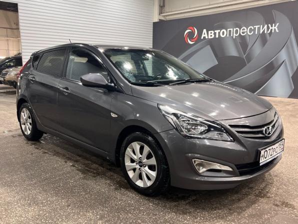 Hyundai Solaris I Рестайлинг с пробегом 2016 года, цена 975 000 рублей, 105307 км, хэтчбек, Автокод Объявления