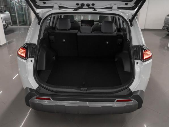 Toyota RAV4 VI (XA60) с пробегом 2026 года, цена 4 140 000 рублей, 37 км, внедорожник, Автокод Объявления