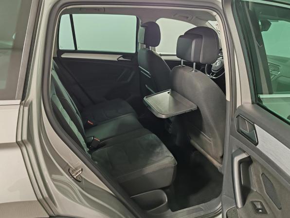 Volkswagen Tiguan II с пробегом 2017 года, цена 2 229 000 рублей, 123455 км, внедорожник, Автокод Объявления