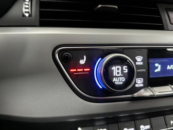 Audi A4 V (B9) Рестайлинг с пробегом 2021 года, цена 3 395 000 рублей, 63206 км, седан, Автокод Объявления