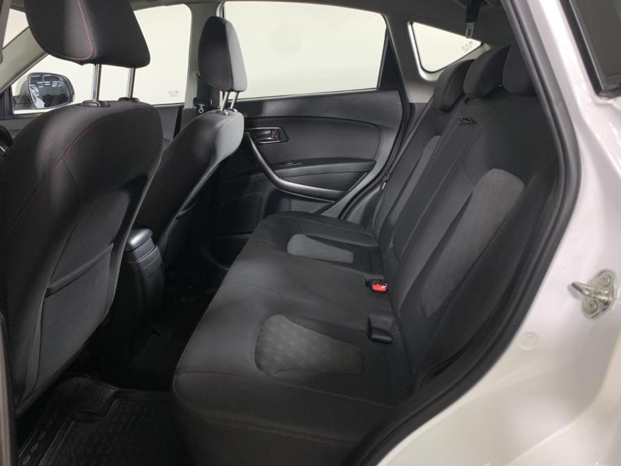 FAW Besturn X80 I Москва  - изображение 18