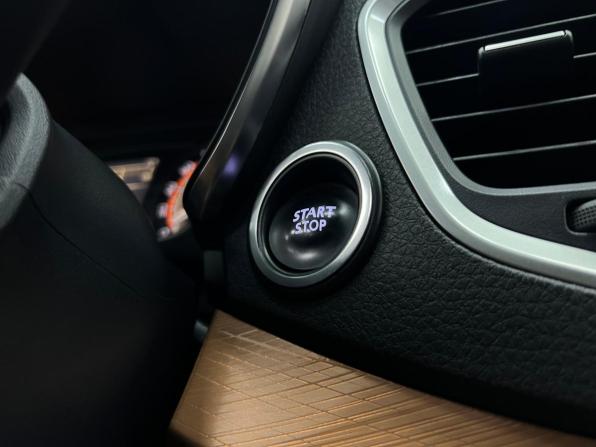 Lada (ВАЗ) Vesta I Рестайлинг (NG) с пробегом 2023 года, цена 1 500 000 рублей, 38873 км, седан, Автокод Объявления