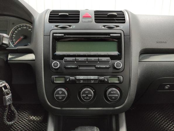 Volkswagen Golf V с пробегом 2008 года, цена 585 000 рублей, 245585 км, хэтчбек, Автокод Объявления