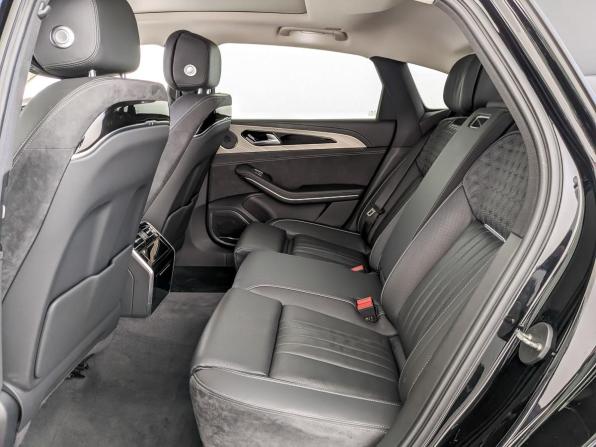 Hongqi H9 I с пробегом 2023 года, цена 3 585 000 рублей, 70415 км, седан, Автокод Объявления