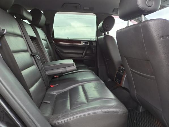 Volkswagen Touareg I Рестайлинг с пробегом 2008 года, цена 1 050 000 рублей, 319530 км, внедорожник, Автокод Объявления