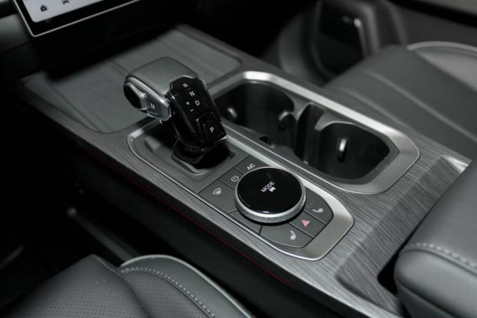 Новый Jaecoo J7 I Рестайлинг 2026 года, цена 3 109 000 рублей, внедорожник, Автокод Объявления