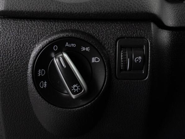 Volkswagen Tiguan I Рестайлинг с пробегом 2013 года, цена 1 370 000 рублей, 211960 км, внедорожник, Автокод Объявления