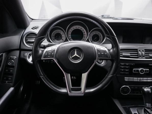 Mercedes-Benz C-Класс III (W204) Рестайлинг с пробегом 2013 года, цена 1 655 000 рублей, 197090 км, седан, Автокод Объявления