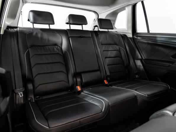 Volkswagen Tiguan II с пробегом 2019 года, цена 3 275 000 рублей, 62658 км, внедорожник, Автокод Объявления