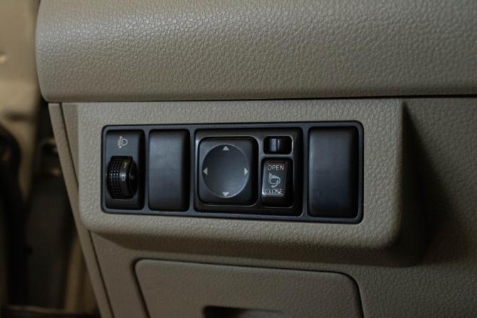 Nissan Tiida I с пробегом 2008 года, цена 629 000 рублей, 262144 км, хэтчбек, Автокод Объявления