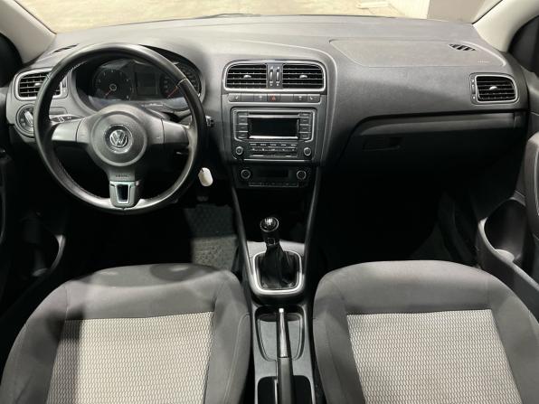 Volkswagen Polo V с пробегом 2014 года, цена 640 000 рублей, 211954 км, седан, Автокод Объявления