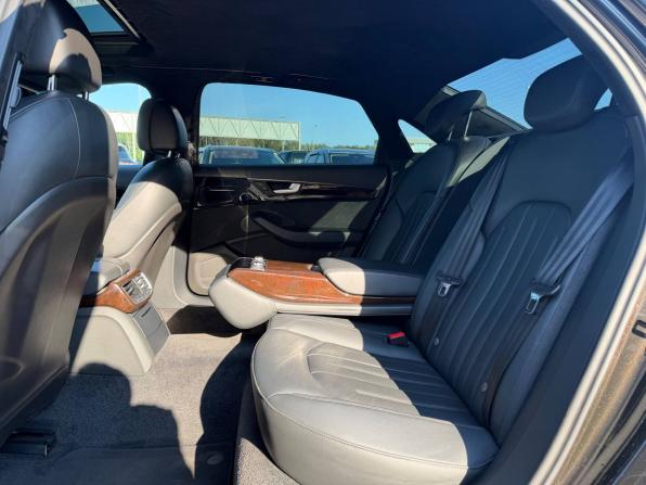 Audi A8 III (D4) Рестайлинг с пробегом 2014 года, цена 1 975 000 рублей, 202000 км, седан, Автокод Объявления