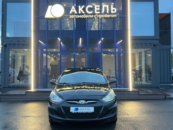 Hyundai Solaris I с пробегом 2014 года, цена 615 000 рублей, 214000 км, седан, Автокод Объявления