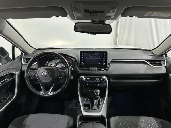 Toyota RAV4 V (XA50) с пробегом 2021 года, цена 3 290 000 рублей, 86579 км, внедорожник, Автокод Объявления