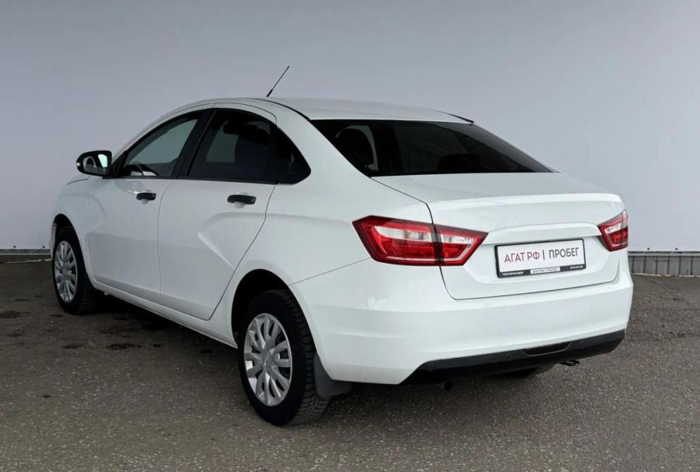 Lada (ВАЗ) Vesta I Киров  - изображение 8