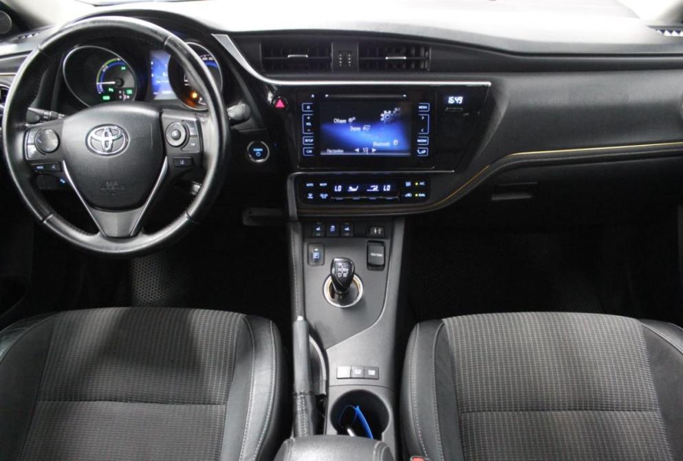 Toyota Auris II Рестайлинг Астрахань  - изображение 17